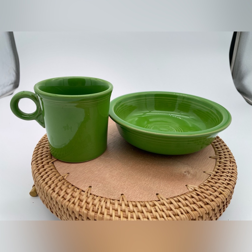 Fiesta ware HLC Green o ring handle mug and cereal bowl